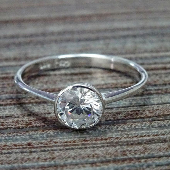 Minimalist Engagement Ring 925 Sterling Silver Solitaire 1 Carat Diamond Simulant CZ Travel Ring
