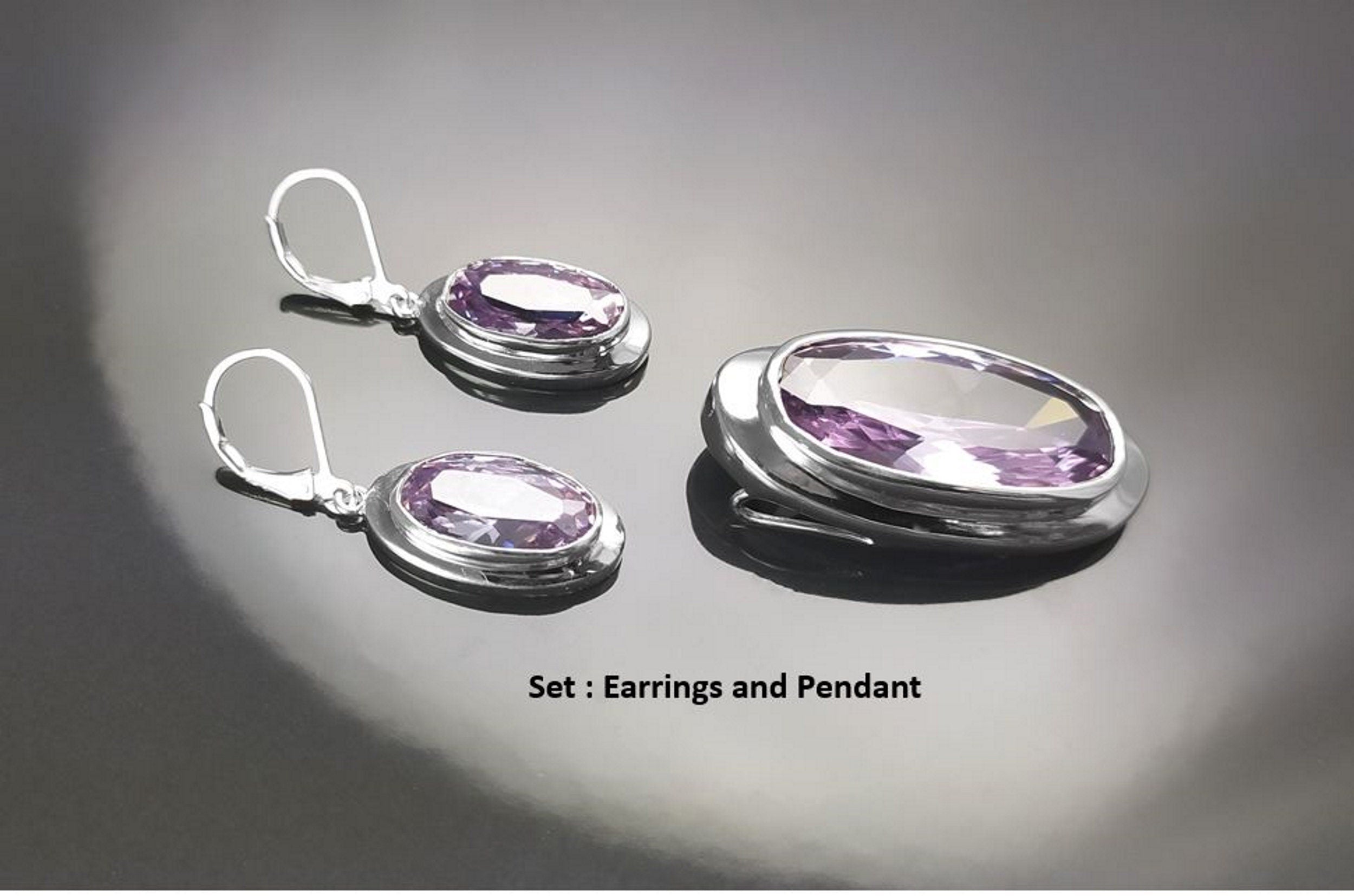 925 Oval cz Amethyst Sterling Silver Pendant, Bezel Set CZ Statement Necklace, Big cz Stone, light violet amethyst color Jewelry