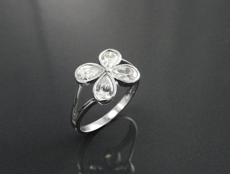 Sterling Silver Four-Leaf Clover Ring • Oval Sones CZ • Modern Jewelry