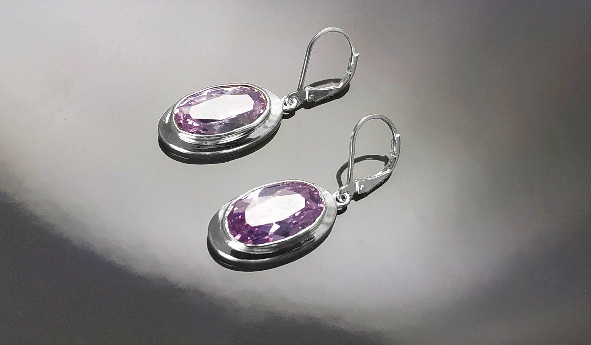 925 Oval cz Amethyst Sterling Silver Pendant, Bezel Set CZ Statement Necklace, Big cz Stone, light violet amethyst color Jewelry