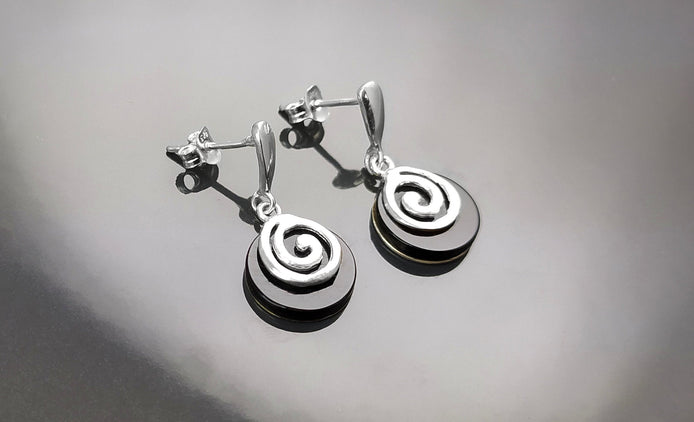 Black round earrings - Sterling Silver 925, Black Onyx Stone Dangle Earrings, Spiral Design Earrings, Modern Swirl Design Jewelry