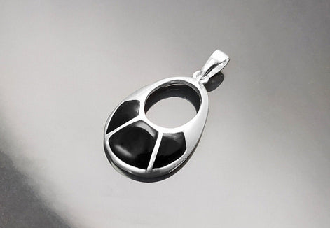 Black Stone Pendant - Sterling Silver, Oval Almond Shape Onyx , Bright Black Stones Dangle Drop Pendant , Modern Geometric Jewelry