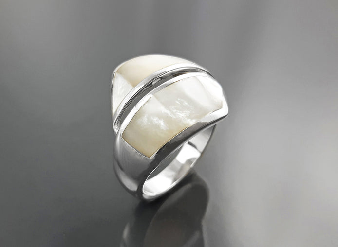 Bypass Ring, Sterling Silver, Shell Pearl Gemstone Crossing Ring, Designer, Geometric Flat Stone Ring, Square Modern Jewelry, Unique Ring