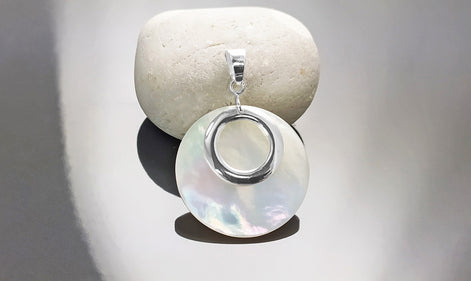 Full Moon Pendant, Sterling Silver, Mother of Pearl Shell Flat Disc Pendant Set, Modern Minimal Jewelry, MOP Round Jewelry
