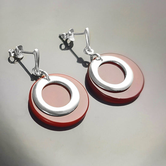 Red Dangle Round Earrings , Sterling Silver, Red Agate Stone Discs, Modern Geometric Earrings, Minimalist Women Gemstone Jewelry