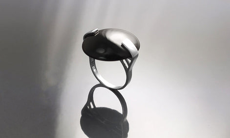 Round Black Ring, Sterling Silver, Statement Onyx Disc Gemstone, Modern Minimalist Jewelry, Domeded Round Stone Ring, Unique Designer Ring