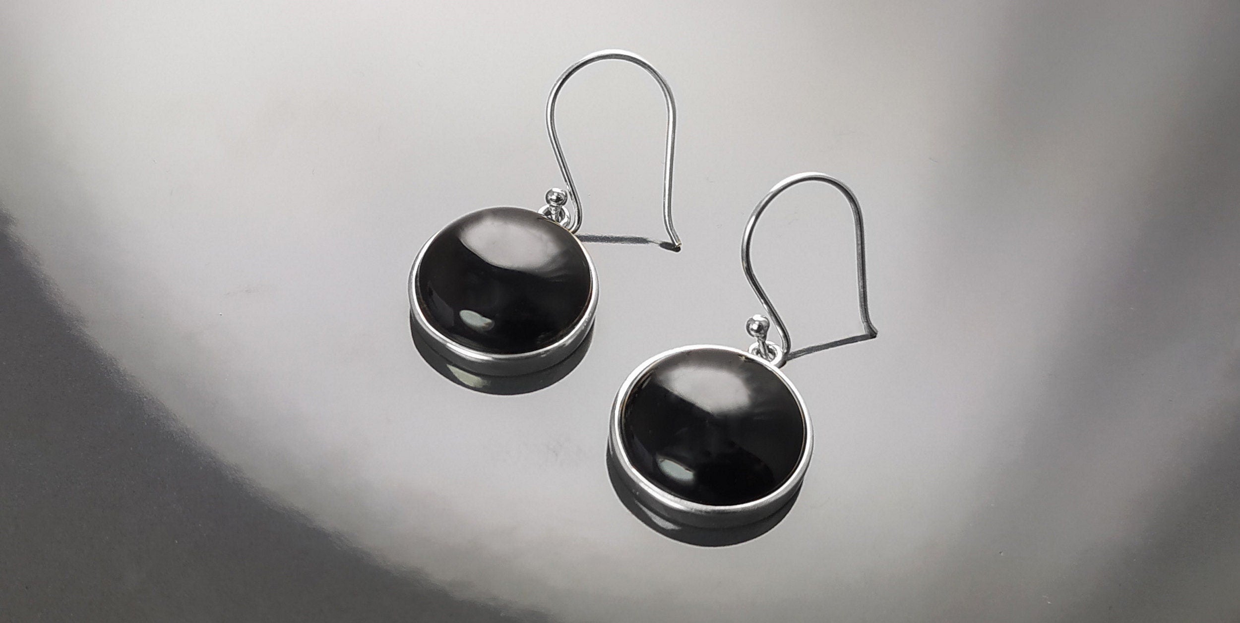 Round Onyx Earrings, Black Stone Earrings, Black Onyx Earrings, Minimalist Earrings, Everyday Earrings, 925 Silver Jewelry, Silver Gift