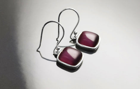 Purple Stone Sterling Earrings, Sterling Silver, Cat's Eyes Gemstone, Geometric Minimalist Design Round Jewelry, Statement Violet Necklace