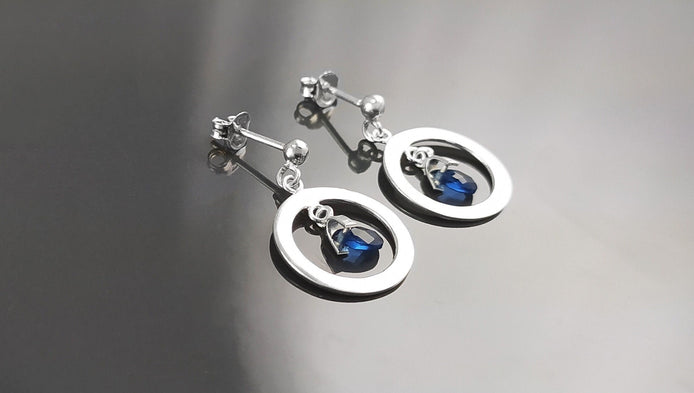 Blue Stone Earrings, sterling silver, Teardrop Blue Berry grape stones bunch Earrings, dark blueberries color, modern chain jewelry