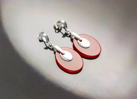 Red Agate Earrings, Sterling Silver, Geometric Ovale Shape, Flat Stone, Earrings Pendant Set for Fashion Look in RED. Red Agate Birthstone.