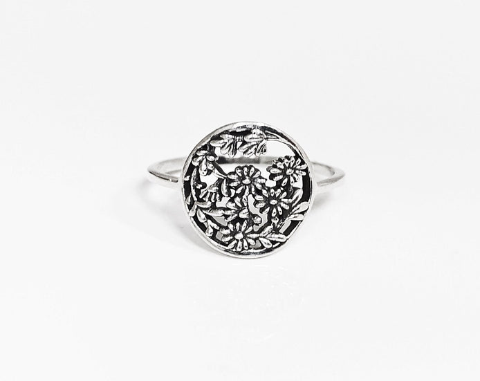 Flower Daisy Ring, Sterling Silver, Daisies Pattern, Floral Jewelry, Flower Wreath Ring, Bouquet of Flowers Crown Ring, Spring Jewelry