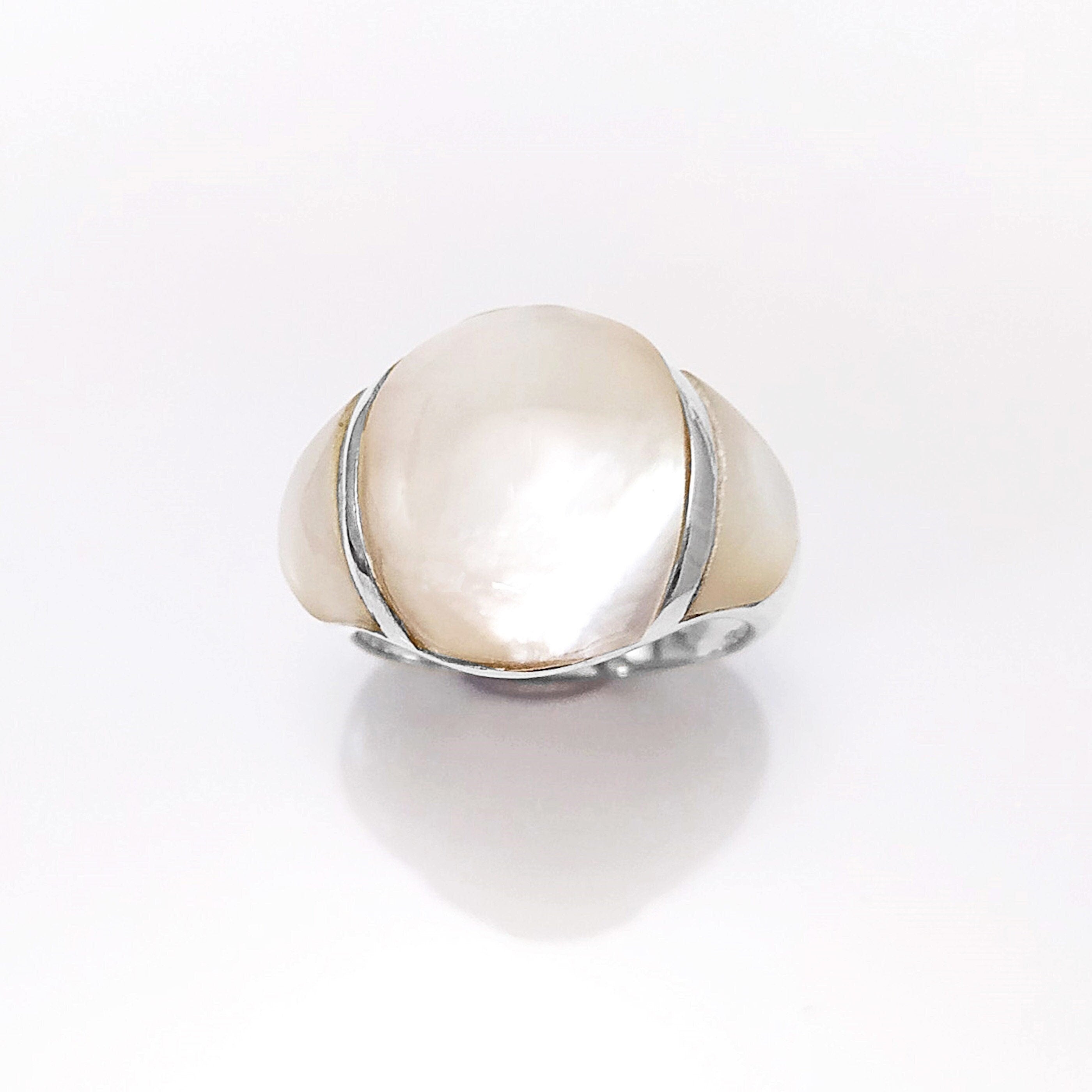 White Band Ring - Sterling Silver - Dome Ring - Mother of Pearl Shell - Gemstone Ring - Modern Stone Ring - shabby chic ring - Boho Ring