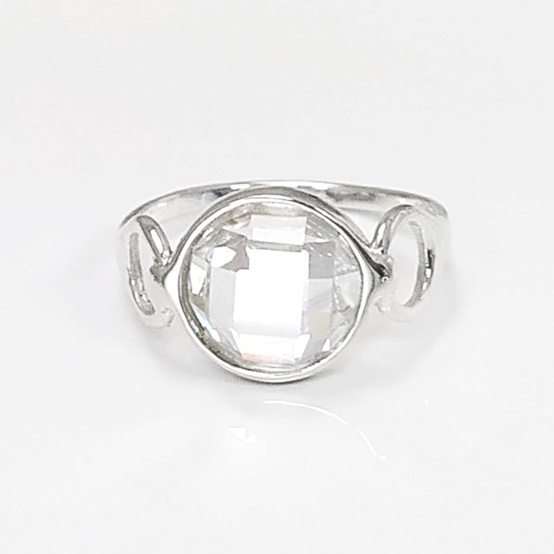 925 Ring Sterling Silver, Original Round Stone Ring, Lab Diamonds simulant (CZ), Round modern Ring, Bridal Ring, Unique Setting Ring