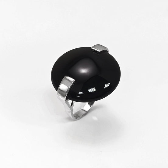 Round Black Ring, Sterling Silver, Statement Onyx Disc Gemstone, Modern Minimalist Jewelry, Domeded Round Stone Ring, Unique Designer Ring