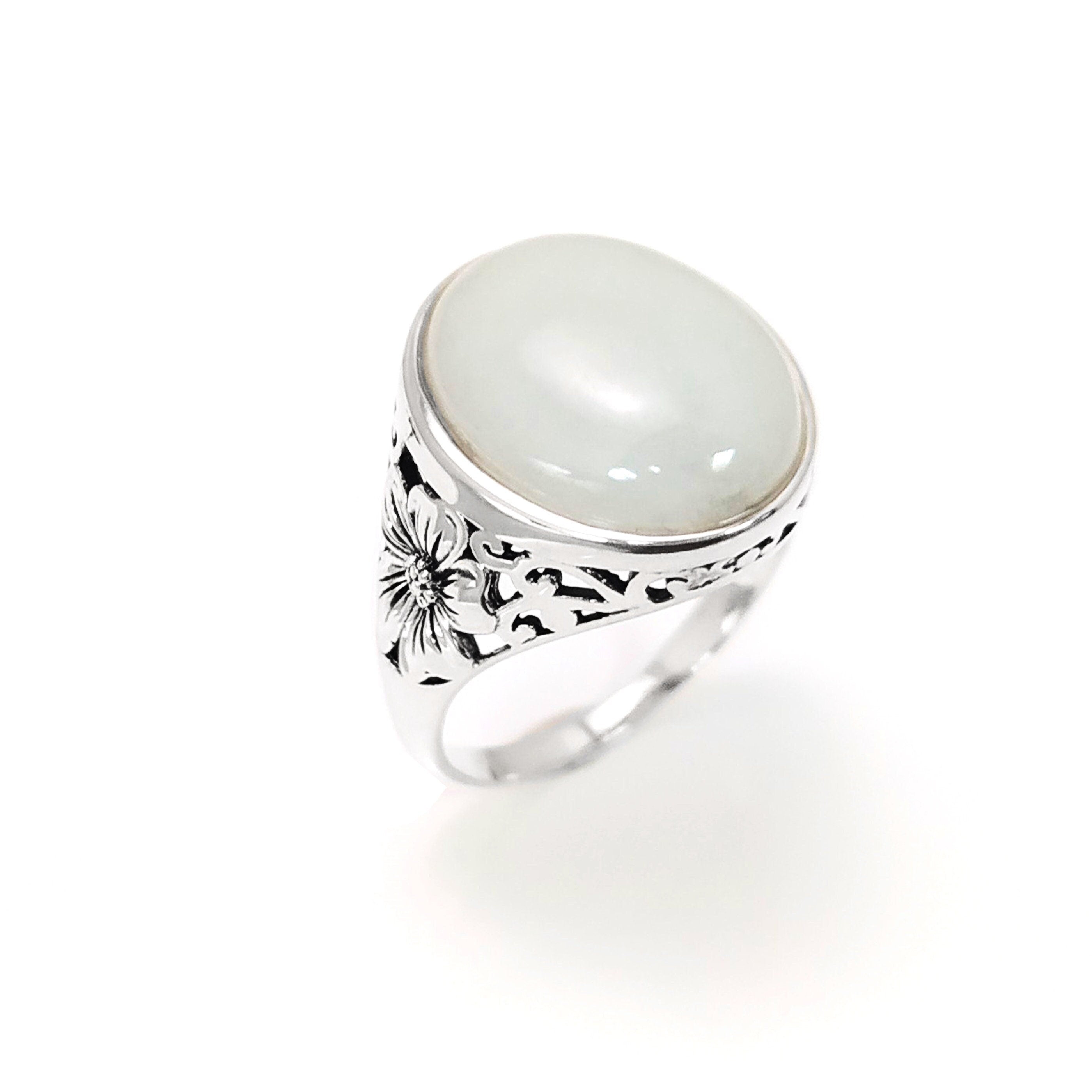 925 Green Jade Sterling Silver Ring, Vintage Filigree Design, Fantasy Silver Jewelry, Light Green Jade Stone Ring