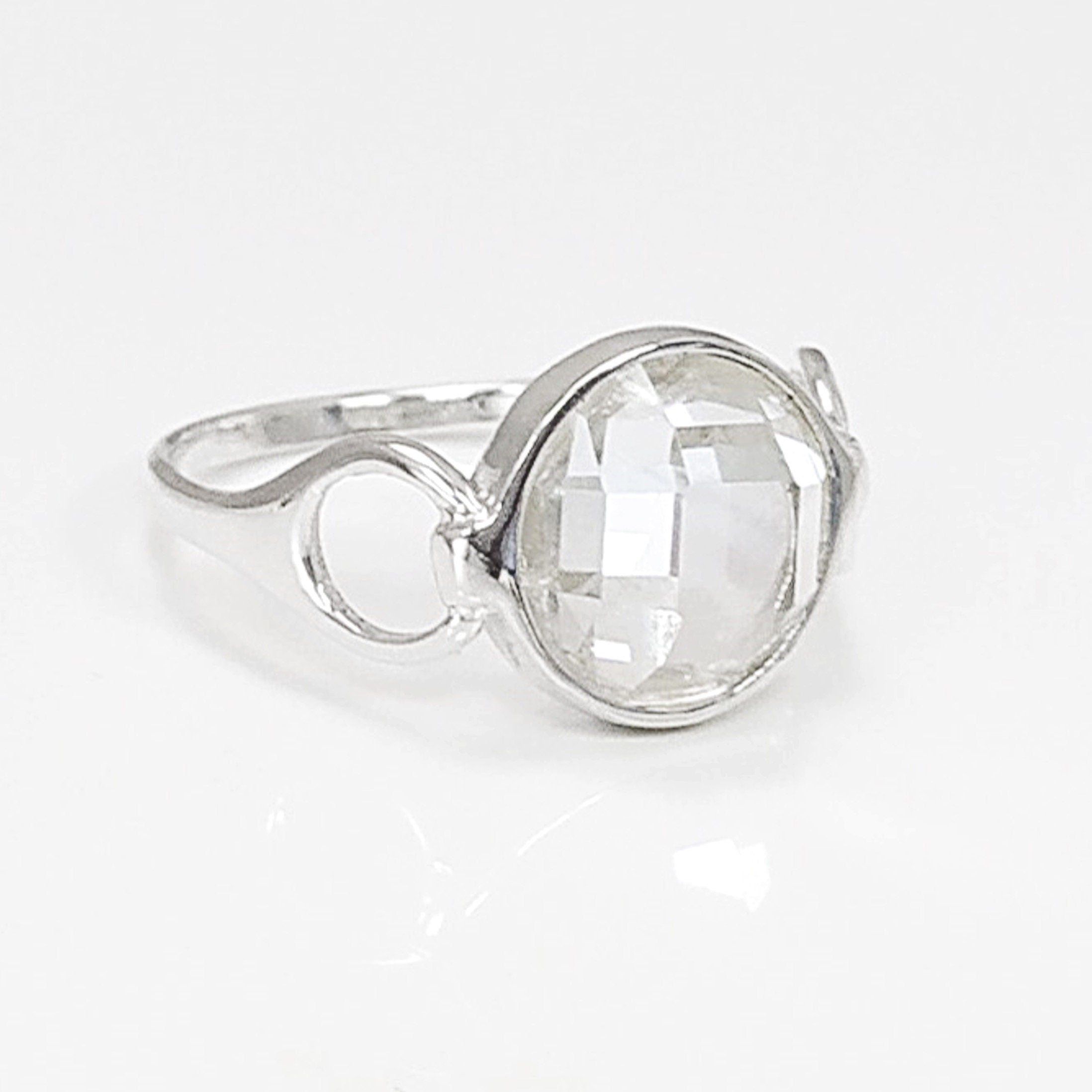 925 Ring Sterling Silver, Original Round Stone Ring, Lab Diamonds simulant (CZ), Round modern Ring, Bridal Ring, Unique Setting Ring