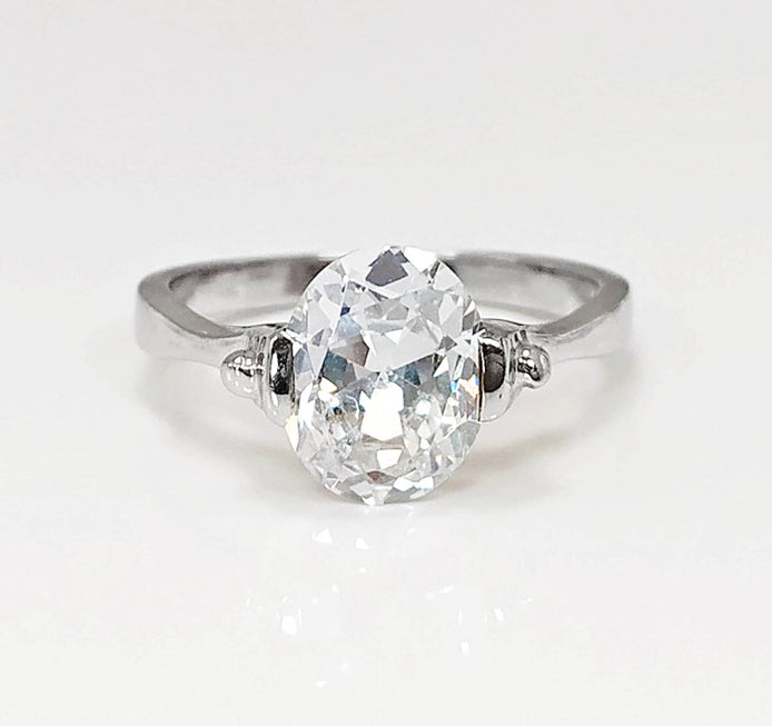 Oval Solitaire Ring, Sterling Silver, Original Oval Setting Ring, 1.5ct White Clear Stone (CZ), Modern Design Jewelry