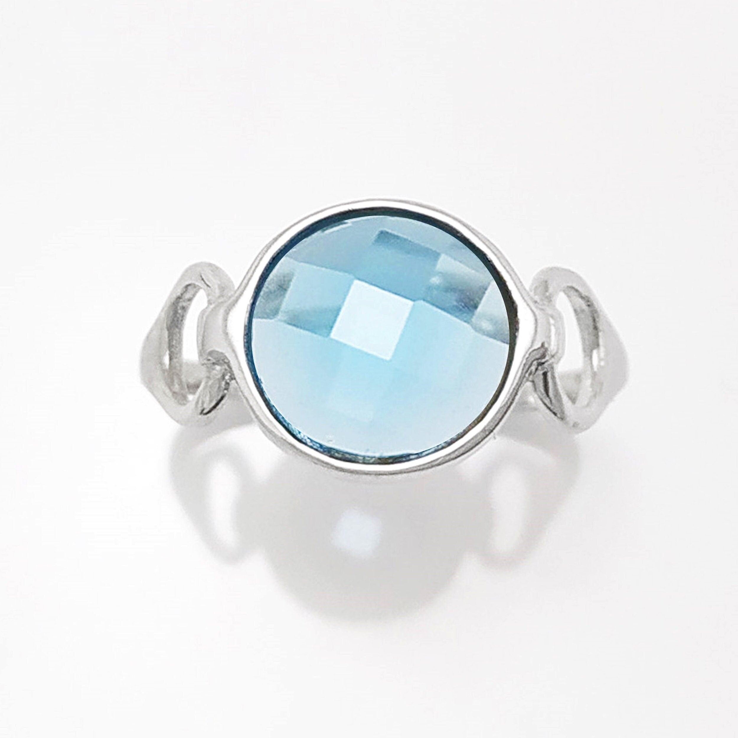 Blue Round Ring, Sterling Silver, Blue Aquamarine Color Stone (CZ), Faceted Round Cushion, Modern Ring, Unusual Original Setting,