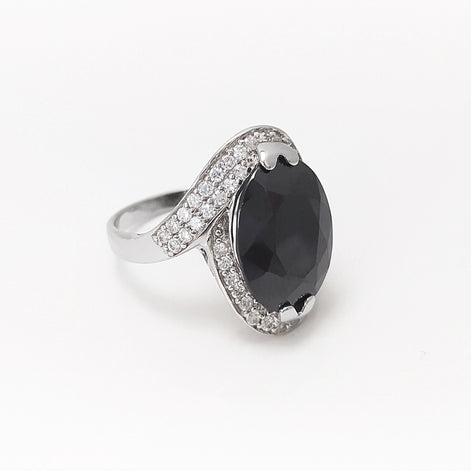 Crossing Ring, Sterling Silver, Bypass Bicolor Black white Stones Band, Cocktail Stone (CZ) Cross Ring, Statement Woman Ring, Bold Ring