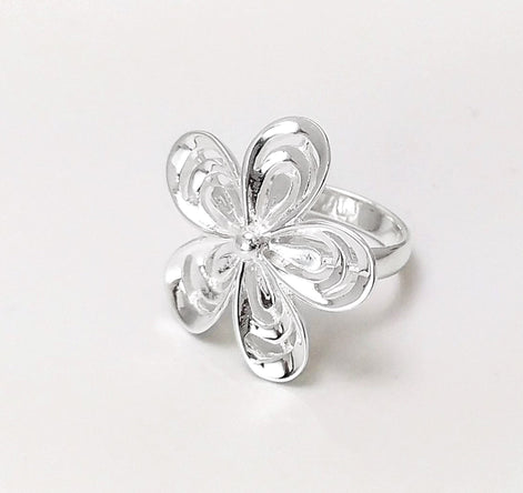 Stunning Silver Ring, 925 Big Flower Ring, Sterling Silver, Wide Flowers Petals Jewelry, Nature Inspired Ring, Unique Women's Flower Ring