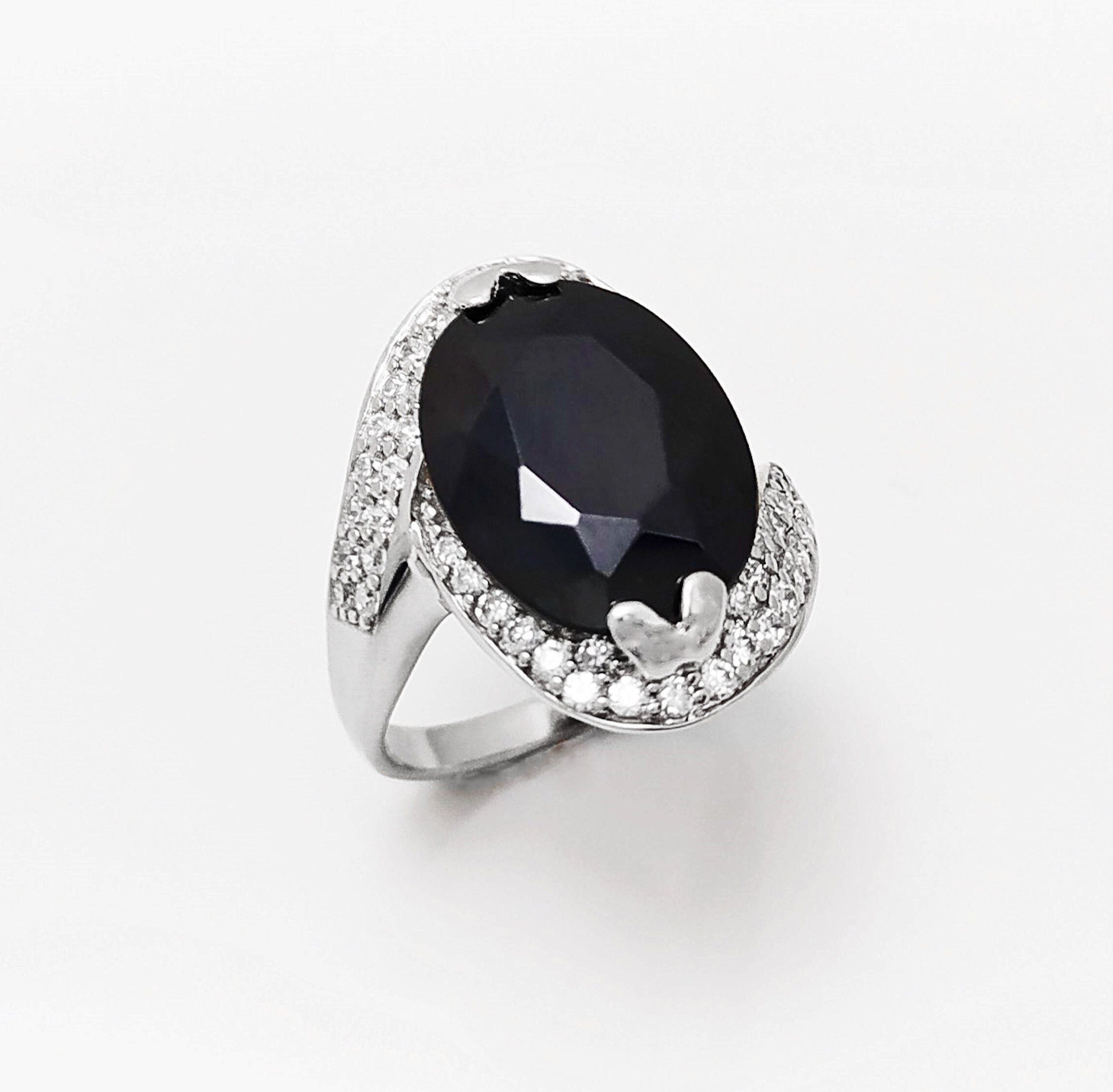 Crossing Ring, Sterling Silver, Bypass Bicolor Black white Stones Band, Cocktail Stone (CZ) Cross Ring, Statement Woman Ring, Bold Ring