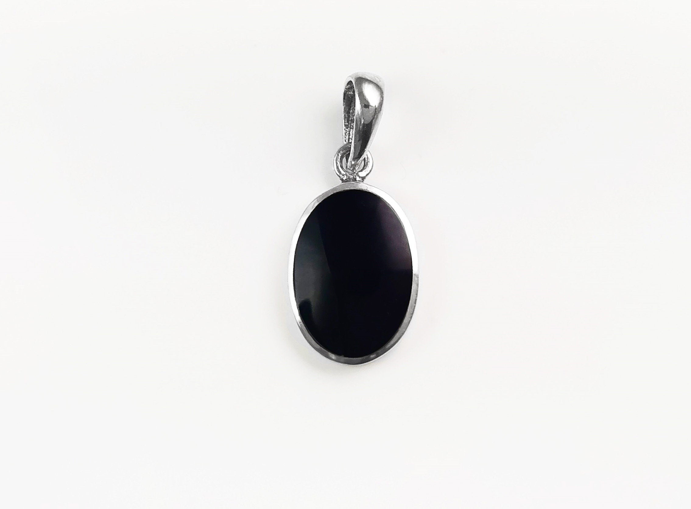 Flat Oval Pendant, Sterling Silver Genuine Black Onyx Gemstone, Small Everyday jewelry, Modern Minimalist Style, Minimalist Stone Pendent.