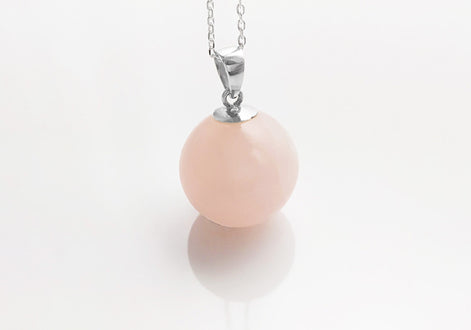 Pendentif boule en quartz rose, argent 925, collier pierre rose originale, cadeau pierre de naissance