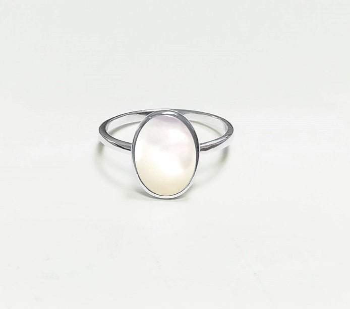 Flat Oval Ring, Sterling Silver Genuine Mother of Pearl Gemstone with Rainbow reflection, Small Everyday jewelry, Modern Minimalist Style