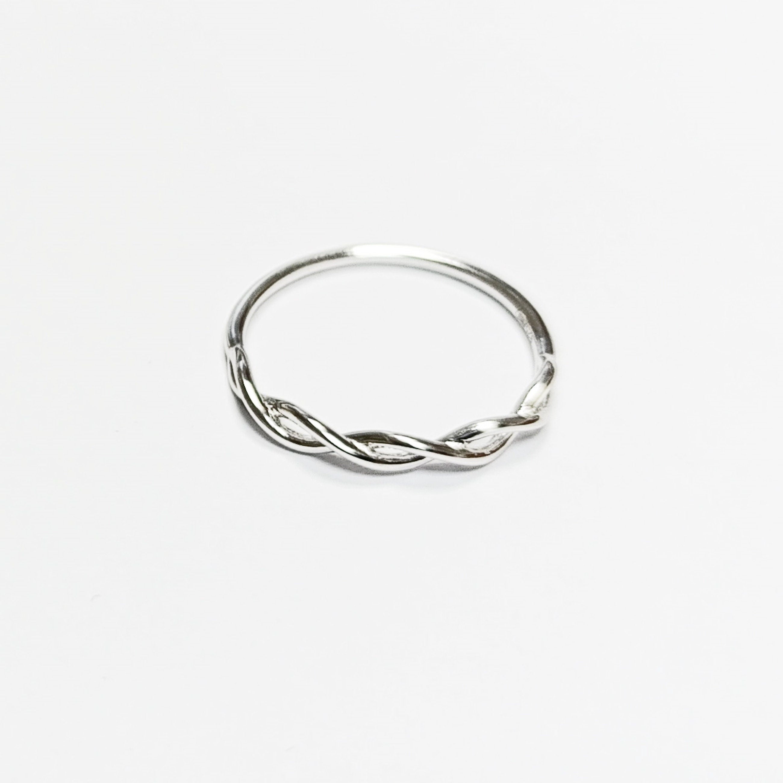 Celtic Braided Ring, Triskele of Spirals, Sterling Silver, Infinity Irish Promise Wedding Band, Love and Fertility, Saint Patrick's day Gift