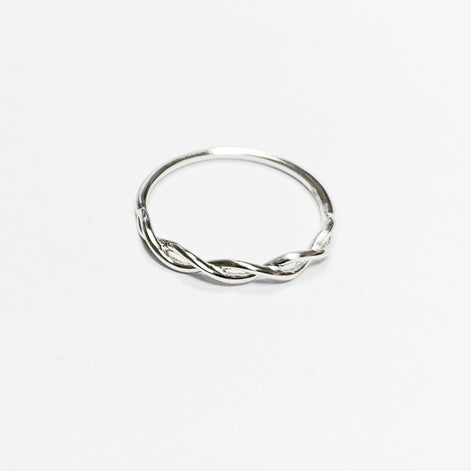 Celtic Braided Ring, Triskele of Spirals, Sterling Silver, Infinity Irish Promise Wedding Band, Love and Fertility, Saint Patrick's day Gift