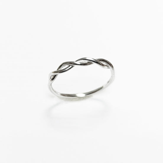 Celtic Braided Ring, Triskele of Spirals, Sterling Silver, Infinity Irish Promise Wedding Band, Love and Fertility, Saint Patrick's day Gift