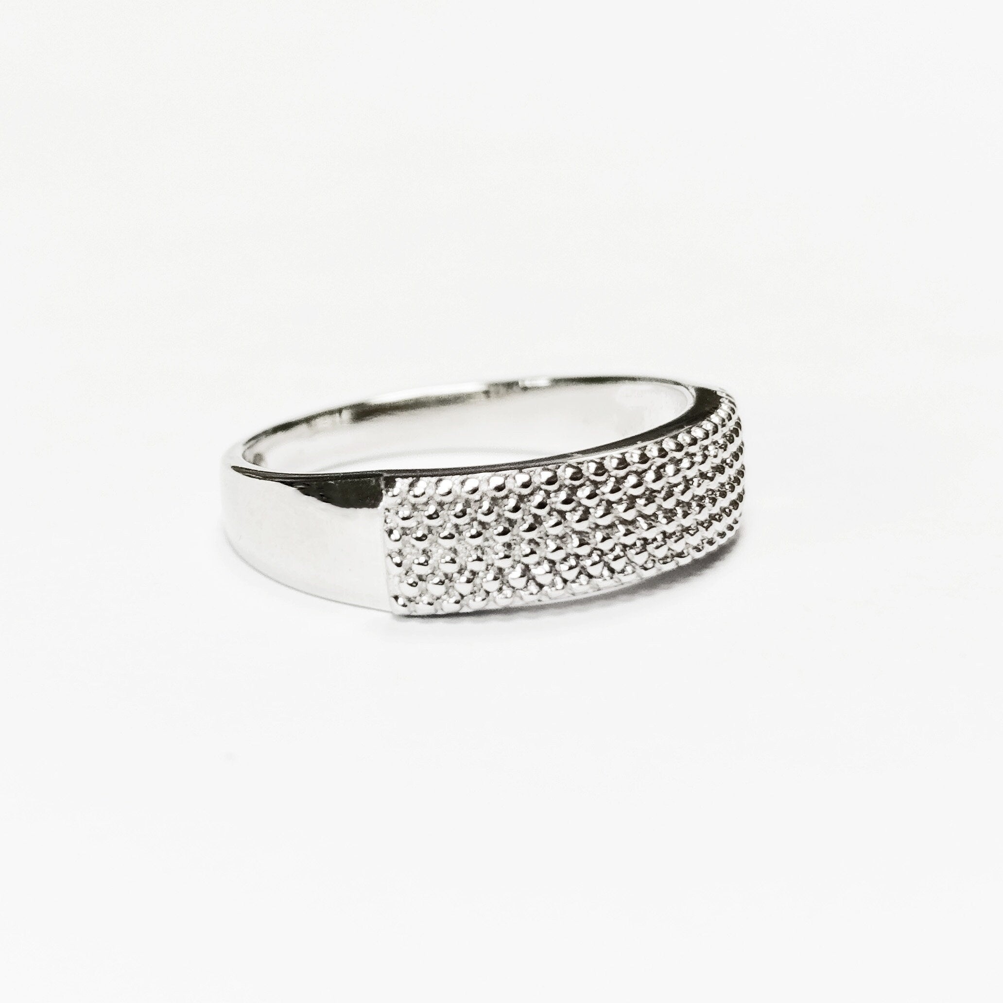 Hammered dotted lines Ring, Sterling Silver, Armor Band, Dimpled Textured Ring, Designer Modern Ring, Minimalist Ring, gift idea for her