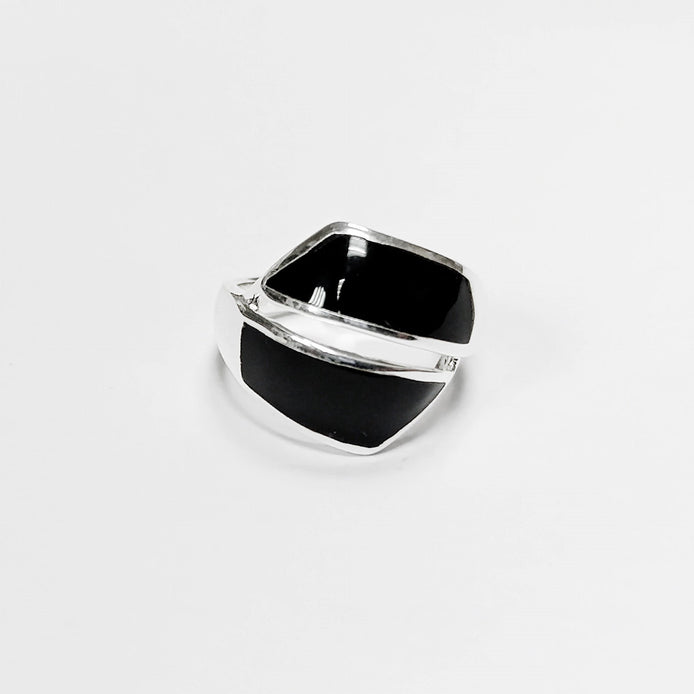 Onyx Bypass Ring - Sterling Silver - Black Onyx - Gemstone Crossing Ring - Designer Ring - Black Stone Ring - Framed Geometrical Ring