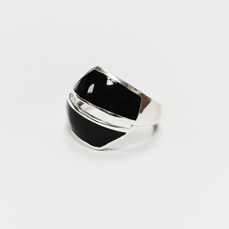 Onyx Bypass Ring - Sterling Silver - Black Onyx - Gemstone Crossing Ring - Designer Ring - Black Stone Ring - Framed Geometrical Ring