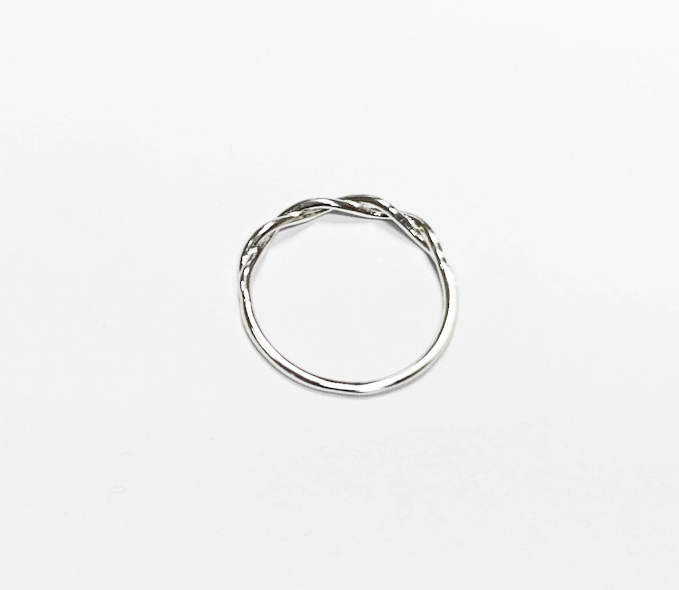 Celtic Braided Ring, Triskele of Spirals, Sterling Silver, Infinity Irish Promise Wedding Band, Love and Fertility, Saint Patrick's day Gift