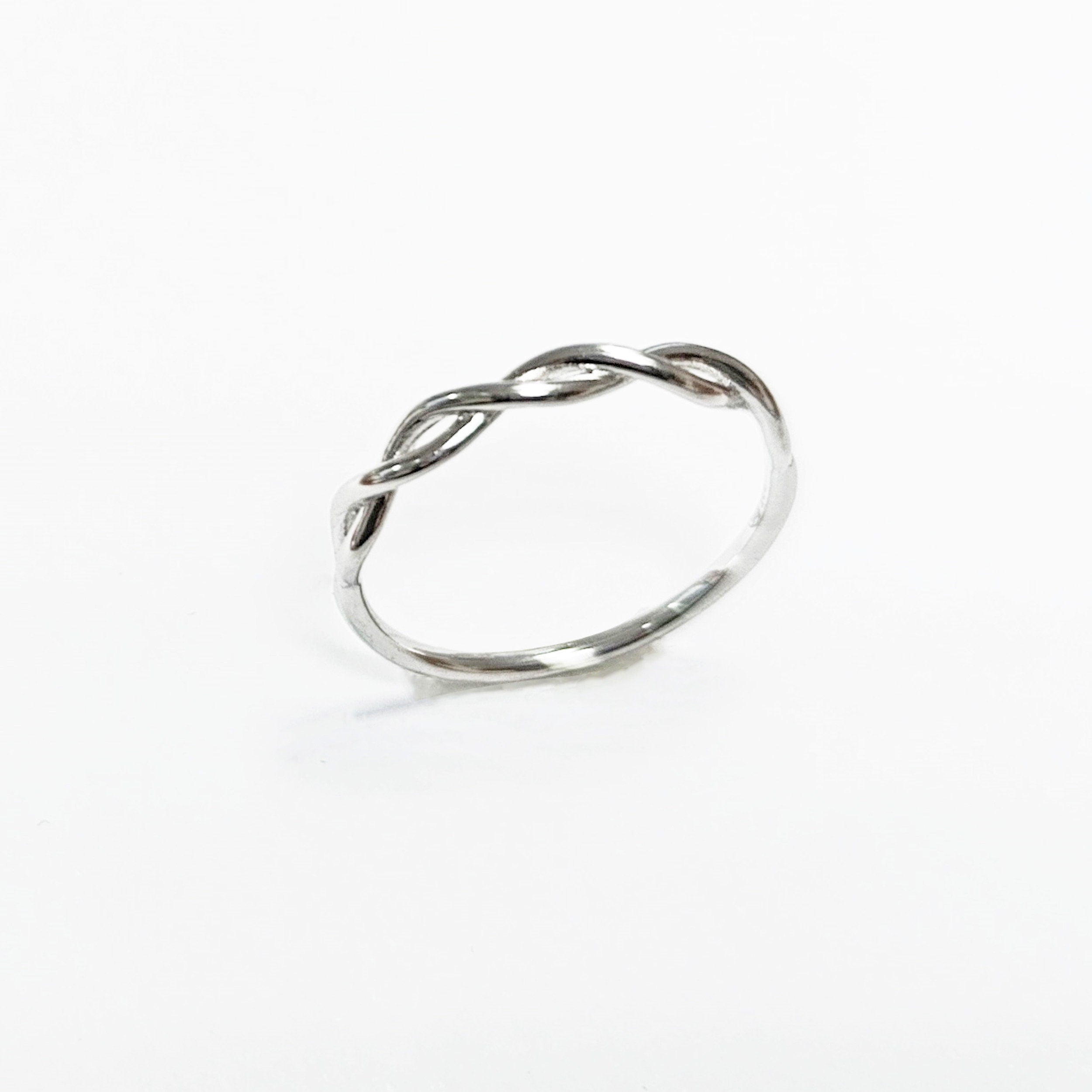 Celtic Braided Ring, Triskele of Spirals, Sterling Silver, Infinity Irish Promise Wedding Band, Love and Fertility, Saint Patrick's day Gift