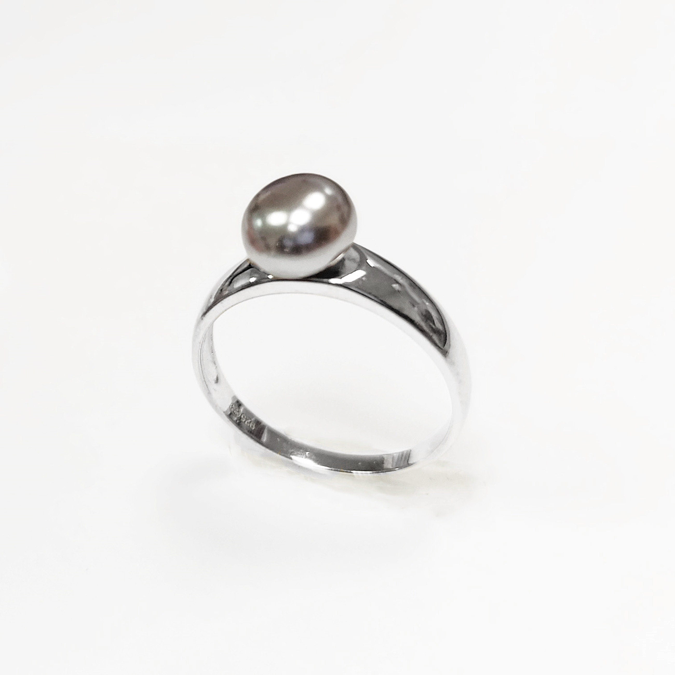 Black Pearl Solitaire Ring • Sterling Silver • Minimalist Contemporary Shell Pearl Jewelry for Women • Perfect for Daily Elegance or Gift
