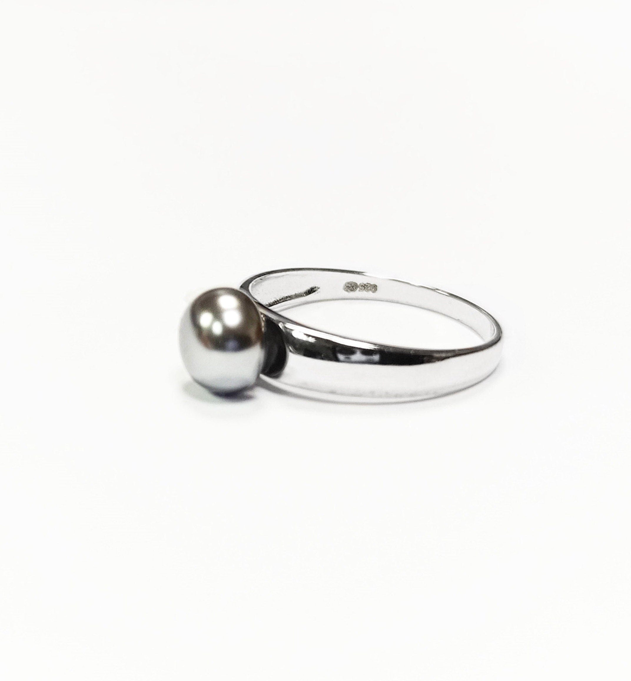 Black Pearl Solitaire Ring • Sterling Silver • Minimalist Contemporary Shell Pearl Jewelry for Women • Perfect for Daily Elegance or Gift