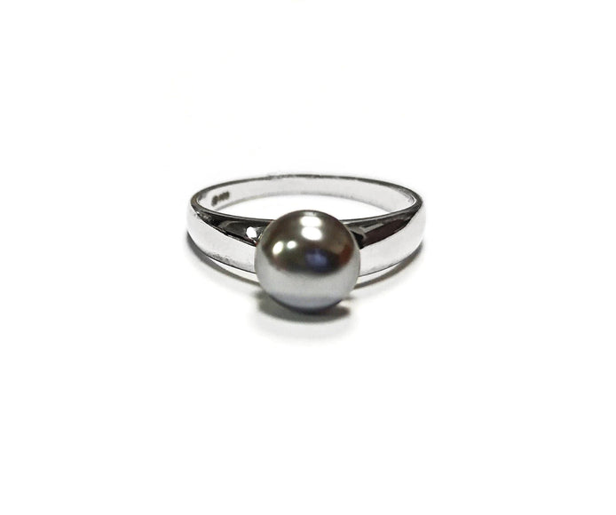 Black Pearl Solitaire Ring • Sterling Silver • Minimalist Contemporary Shell Pearl Jewelry for Women • Perfect for Daily Elegance or Gift