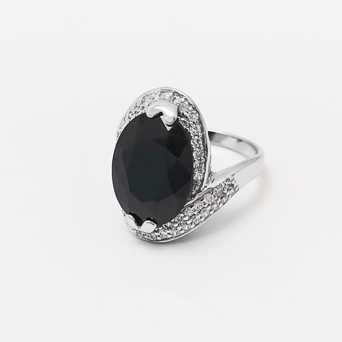 Crossing Ring, Sterling Silver, Bypass Bicolor Black white Stones Band, Cocktail Stone (CZ) Cross Ring, Statement Woman Ring, Bold Ring