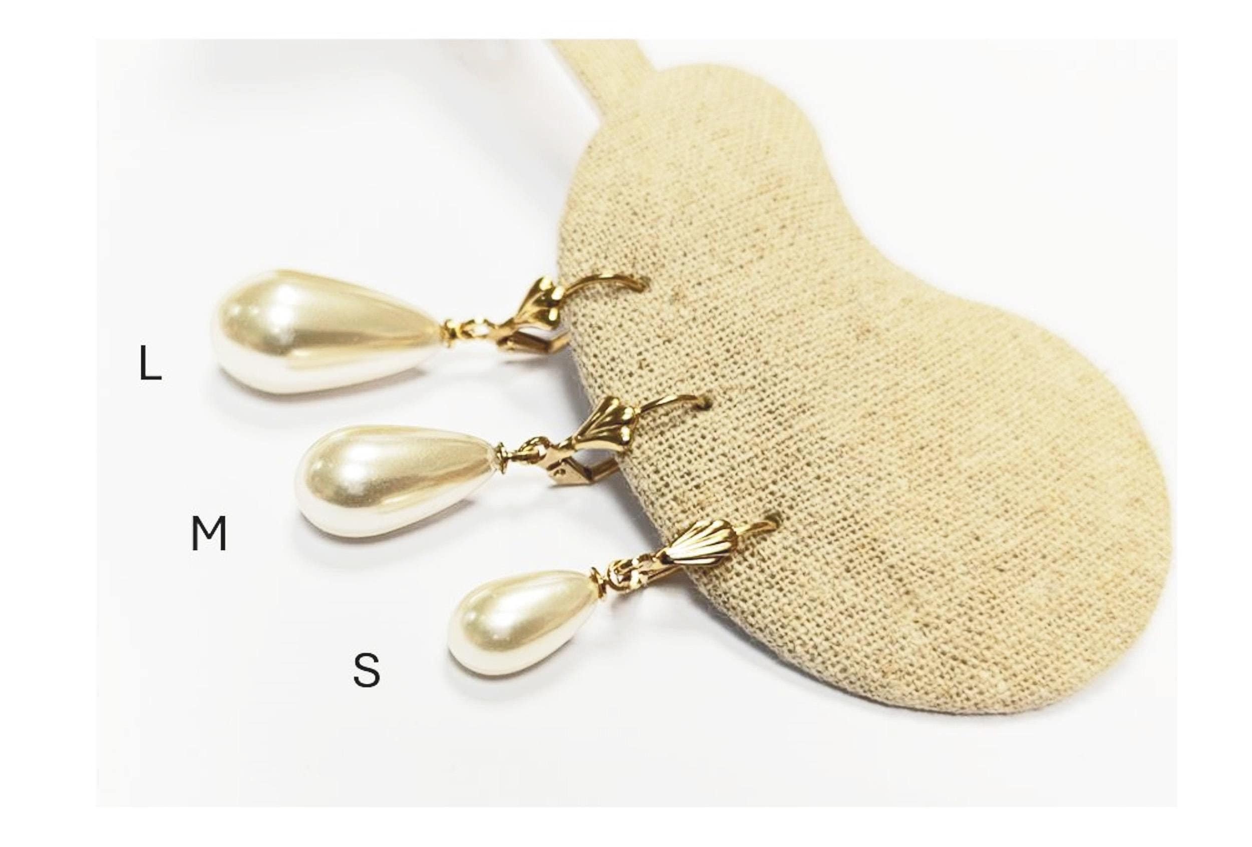 Teardrop Pearl Gold-Plated Earrings by KRAMIKE • Dangling Pearls in 3 Sizes • Timeless Women Jewelry • Classic Elegant Gift for Her • KE132