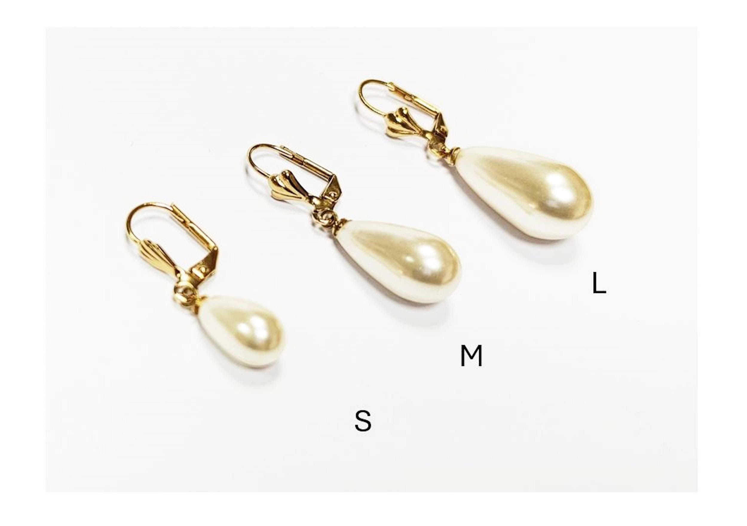 Teardrop Pearl Gold-Plated Earrings by KRAMIKE • Dangling Pearls in 3 Sizes • Timeless Women Jewelry • Classic Elegant Gift for Her • KE132