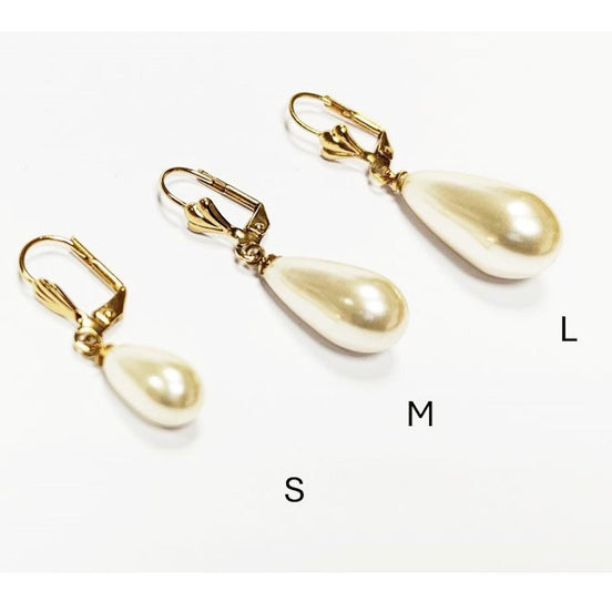 Teardrop Pearl Gold-Plated Earrings by KRAMIKE • Dangling Pearls in 3 Sizes • Timeless Women Jewelry • Classic Elegant Gift for Her • KE132