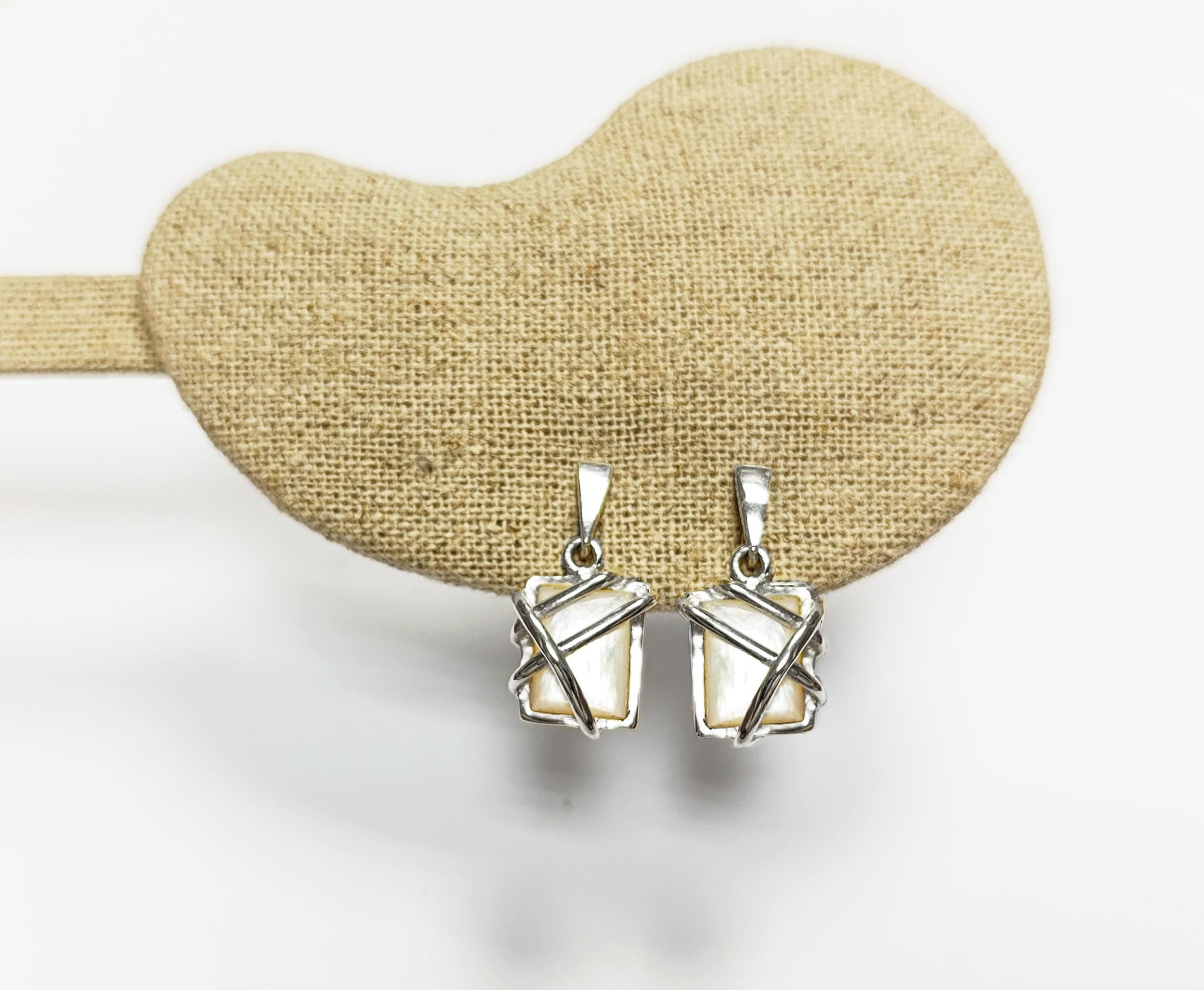 White Square Earrings, Sterling Silver, Mother of Pearl Shell - Modern Geometric Stone Jewelry, Filigree Earrings - Trending - Boho earring