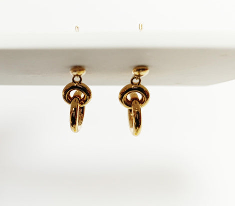 Double gold hoop earrings • Modern 18K gold-plated drop earrings • Interlocking hoops