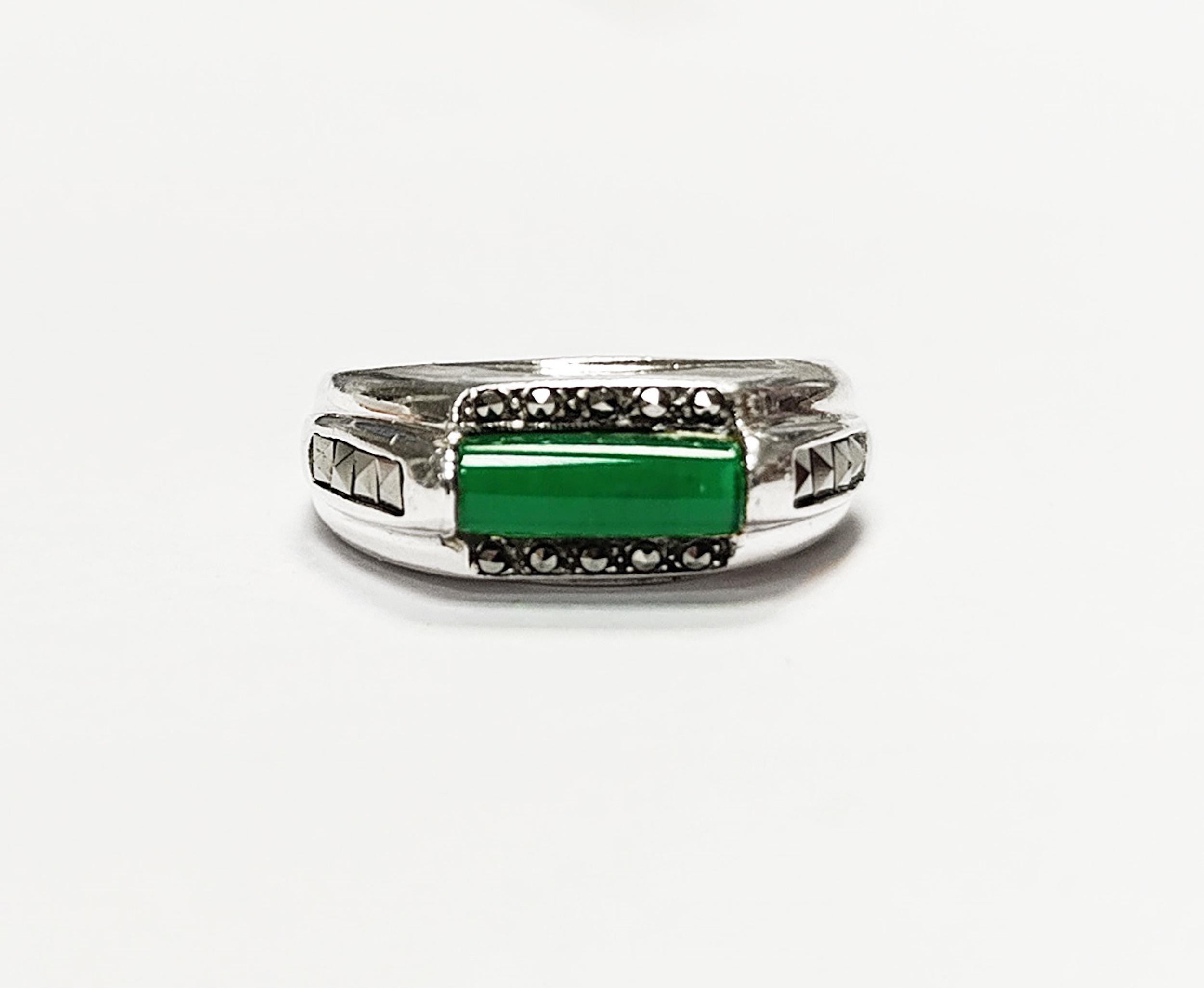 Green Onyx Signet Ring • Sterling Silver • Stylish Vintage Art Deco Style Inspired Jewelry • Rectangular Greenery Agate Stone