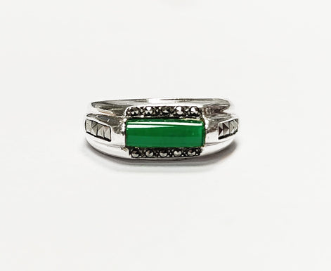 Green Onyx Signet Ring • Sterling Silver • Stylish Vintage Art Deco Style Inspired Jewelry • Rectangular Greenery Agate Stone