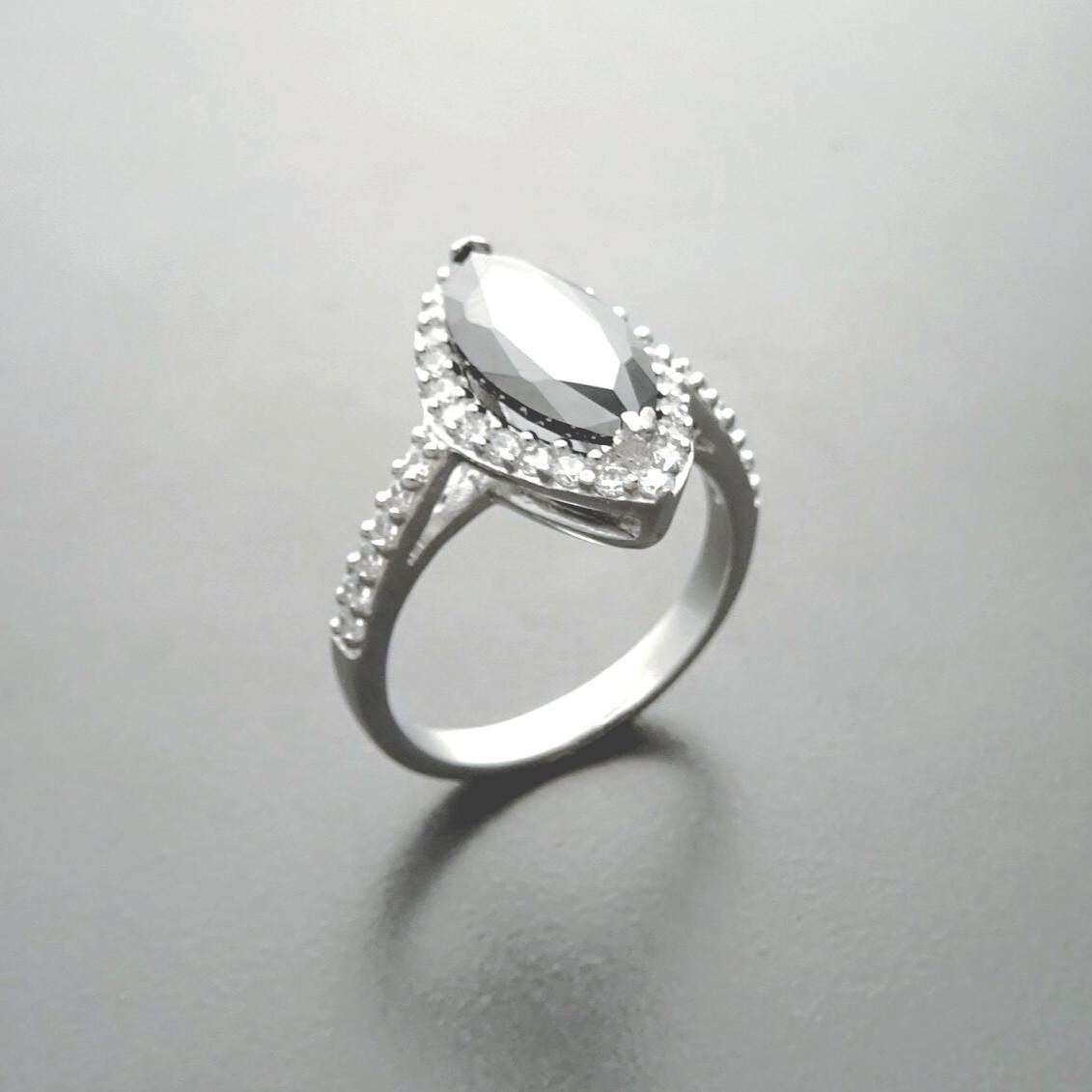 Black Marquise Ring, Sterling Silver, Black and White Lab Diamonds simulant (CZ), Engagement Ring, Modern Marquise Ring, Valentines Day Gift