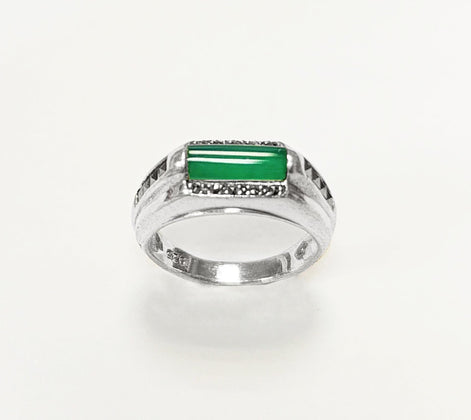 Green Onyx Signet Ring • Sterling Silver • Stylish Vintage Art Deco Style Inspired Jewelry • Rectangular Greenery Agate Stone