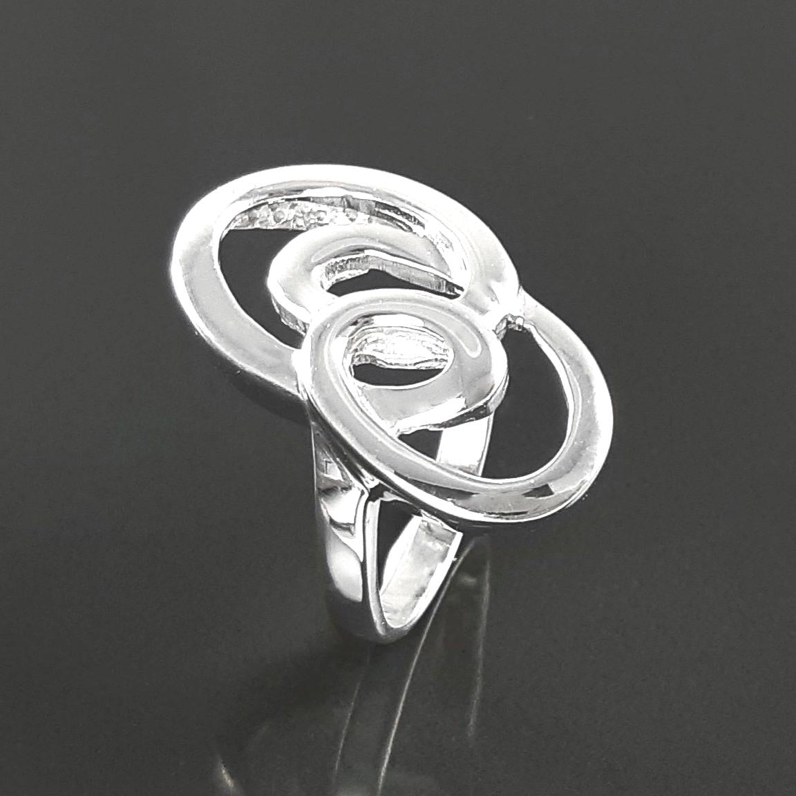 Sterling Silver Infinity Ring, Modern Minimalist Graphic Curl Jewelry
